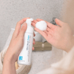 FREZYDERM Mild Wash Foam 150ml - Image 4