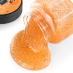 Lavish Care Body Scrub Tropical Affair Brightening Απολεπιστικό Σώματος, 250ml - Image 2